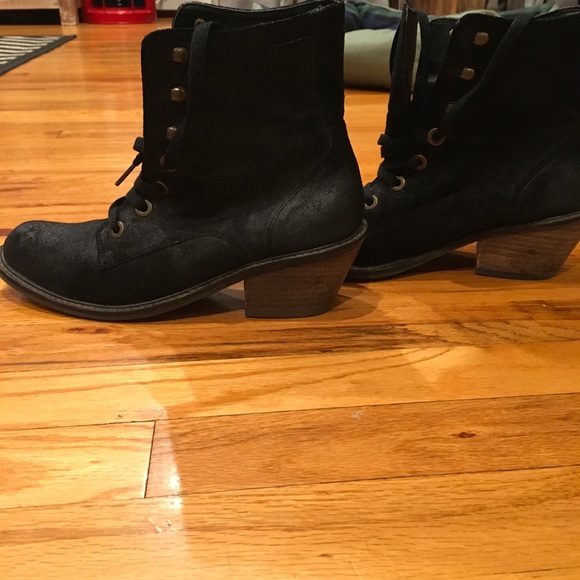 DV by Dolce Vita Lace up Boot - Picture 3 of 7